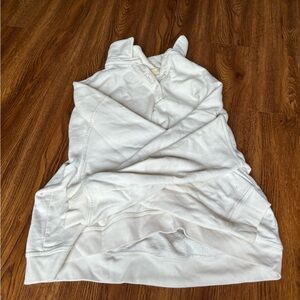 levis white sweater - LG